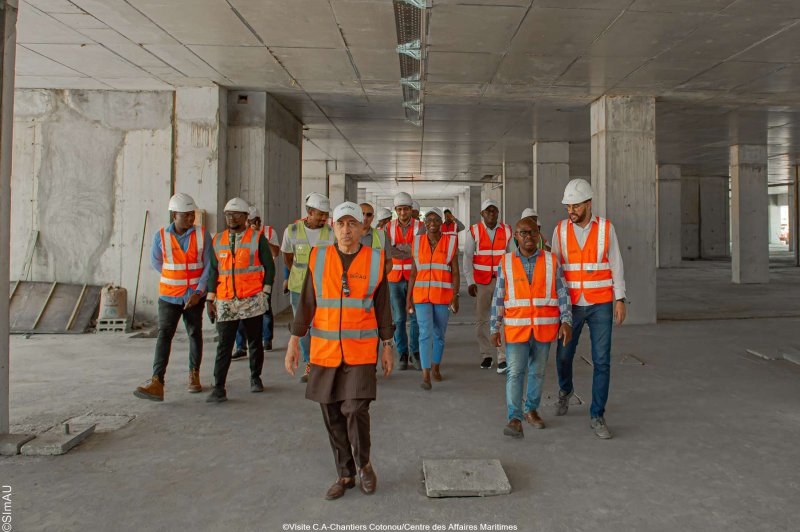 Visite du Comité d'Administration au Centre des Affaires Maritimes à Cotonou